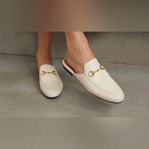 Gucci
Princetown Slipper Horsebit Accent Mules 37.5